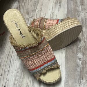 Free People Pink and Blue Woven Platform Espadrilles New! Size 41/US 10